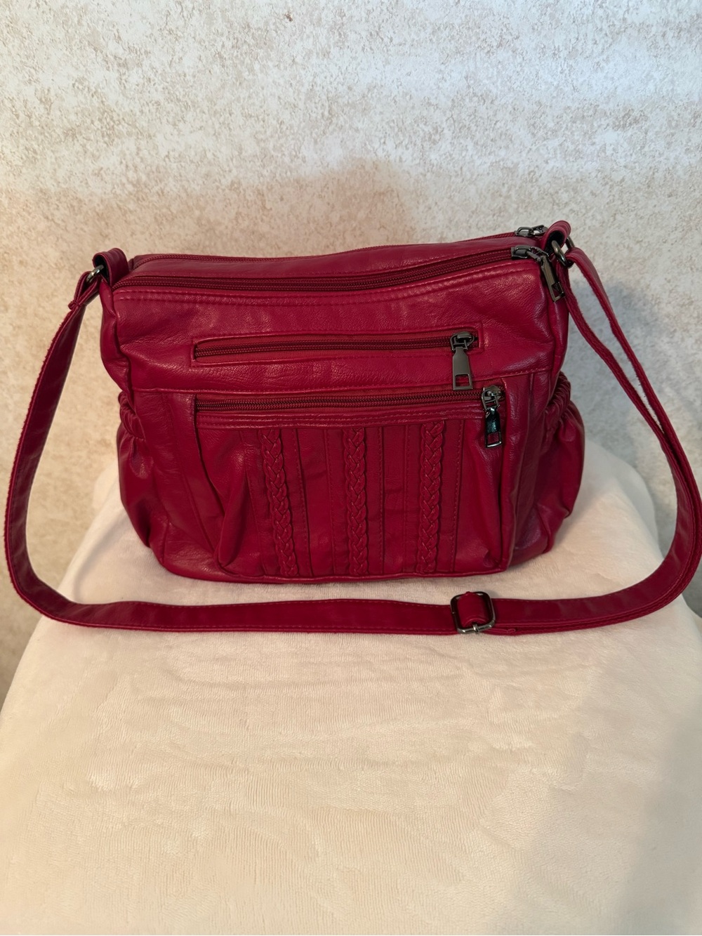 ELDA Womens Red Crossbody Shoulder Bag - Stylish Everyday Carry NWOT